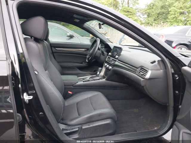 1HGCV1F32NA111237 Honda Accord Sport