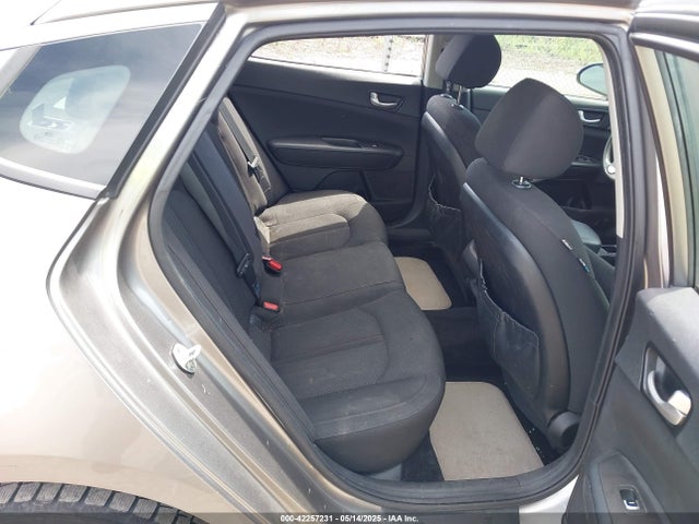 5XXGT4L34JG206781 KIA Optima Lx