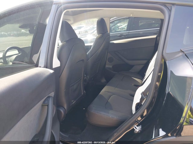2025 TESLA MODEL Y 7SAYGDEFXSF309548 Photo 7