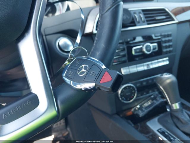WDDGF8AB7EA959799 Mercedes-Benz C 300 Luxury 4matic/sport 4matic