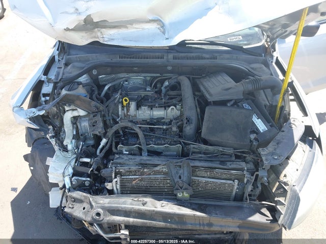 3VW267AJ0GM280501 Volkswagen Jetta 1.4t S