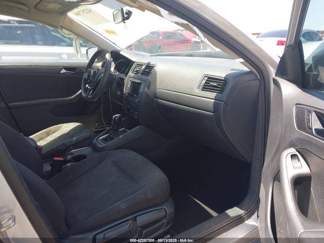 3VW267AJ0GM280501 Volkswagen Jetta 1.4t S