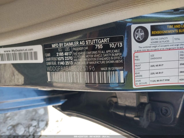WDDGF8AB4EG225196 Mercedes-Benz 2014