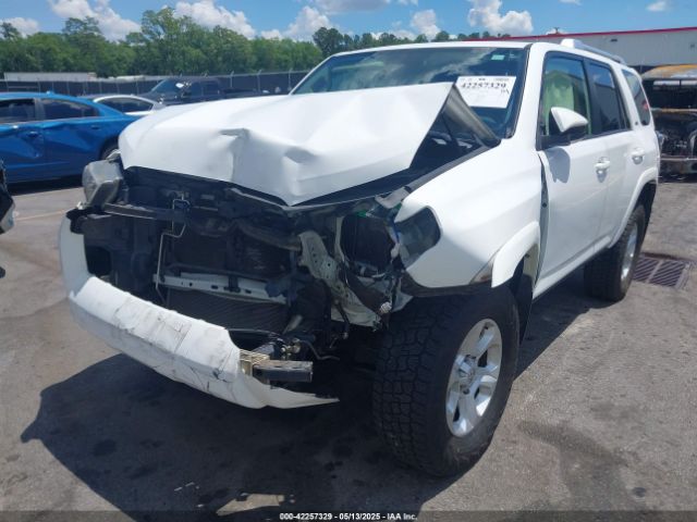 JTEZU5JR9E5064744 Toyota 4RUNNER SR5