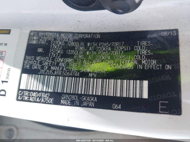 JTEZU5JR9E5064744 Toyota 4RUNNER SR5