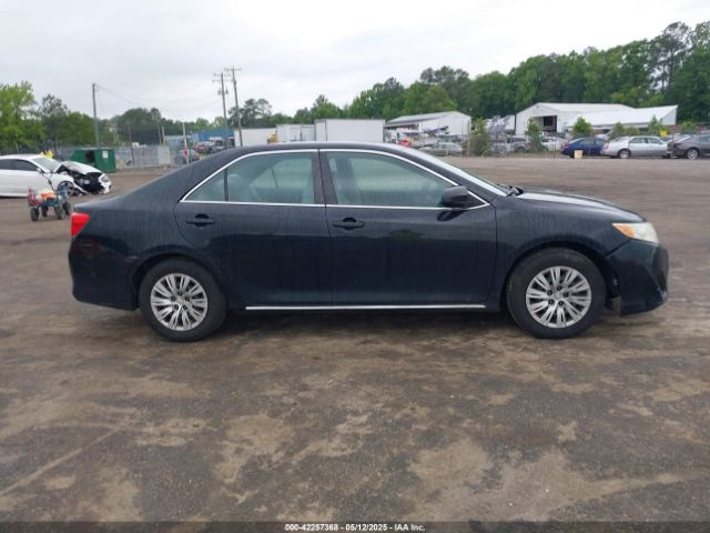 4T1BF1FK0EU359611 Toyota CAMRY LE