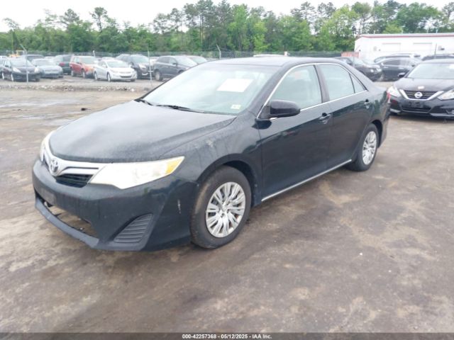 4T1BF1FK0EU359611 Toyota CAMRY LE