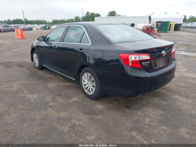 4T1BF1FK0EU359611 Toyota CAMRY LE