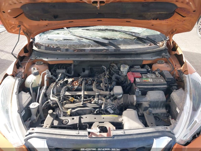3N1CP5CUXJL525563 Nissan KICKS SV