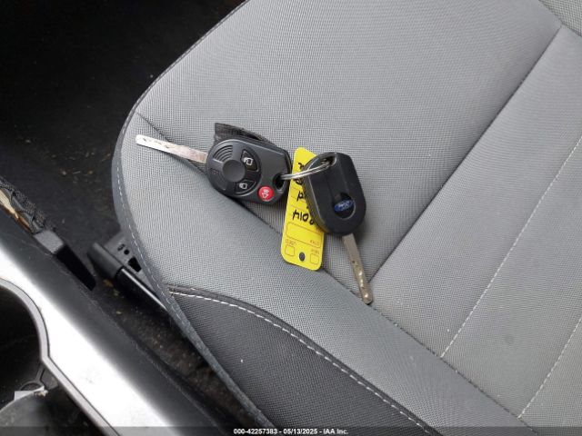 1FMCU9G94EUD88632 Ford ESCAPE SE