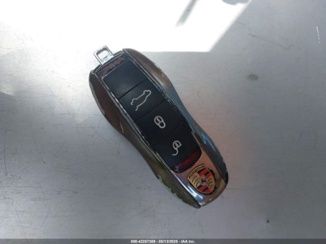 2016 PORSCHE CAYENNE WP1AA2A24GKA13070 Photo 10