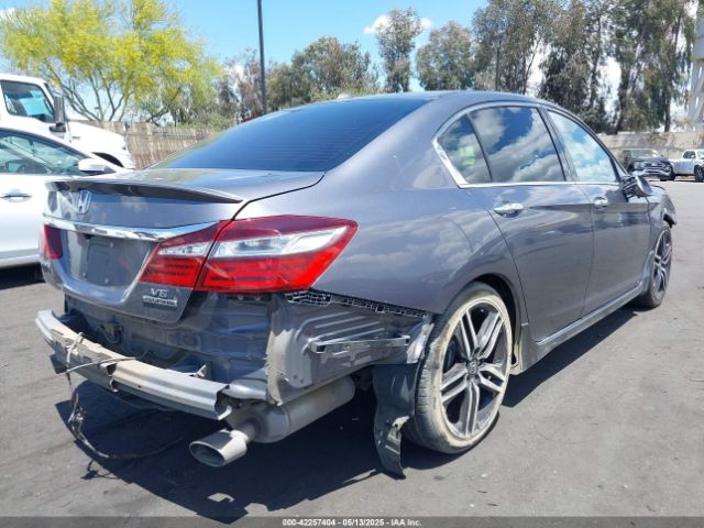 1HGCR3F91GA022475 Honda Accord Touring