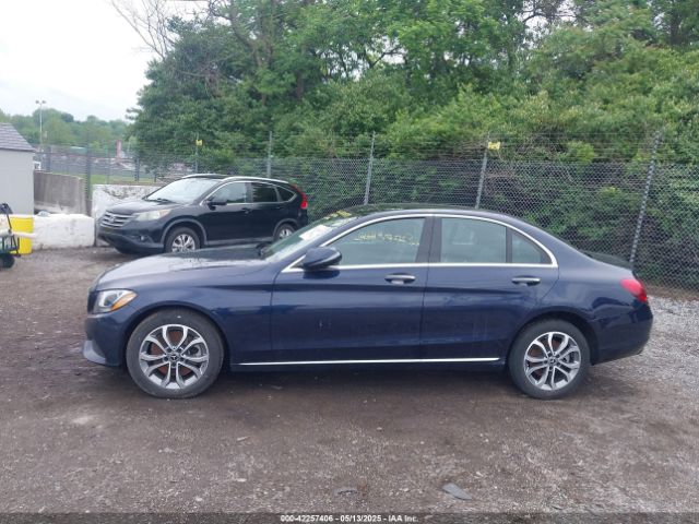 WDDWF4KB7JR410876 Mercedes-Benz C 300 4matic