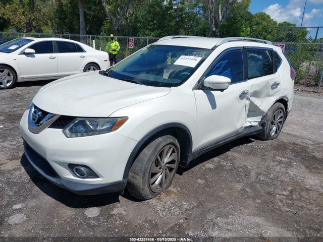 5N1AT2MT2FC772787 Nissan Rogue Sl