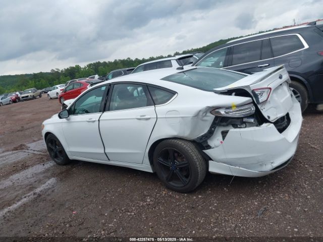 3FA6P0H70GR221816 Ford FUSION SE