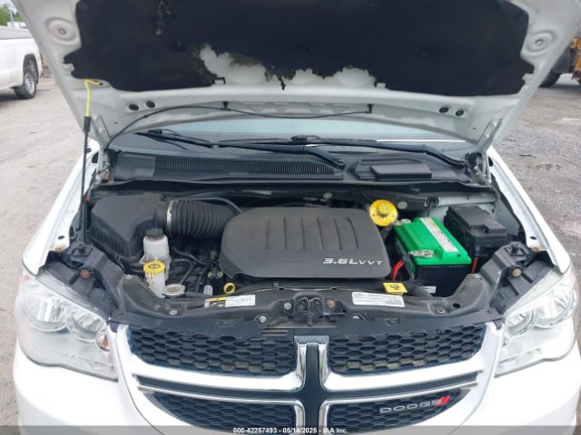 2C4RDGCG8GR327792 Dodge Grand Caravan Sxt