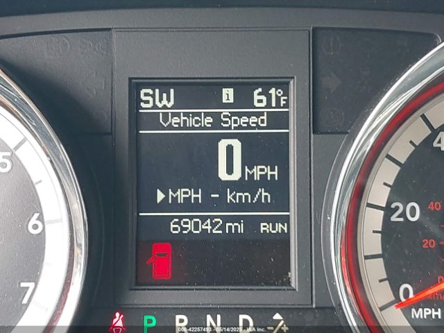 2C4RDGCG8GR327792 Dodge Grand Caravan Sxt