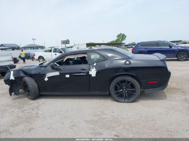 2C3CDZAG4JH171627 Dodge Challenger Sxt Plus