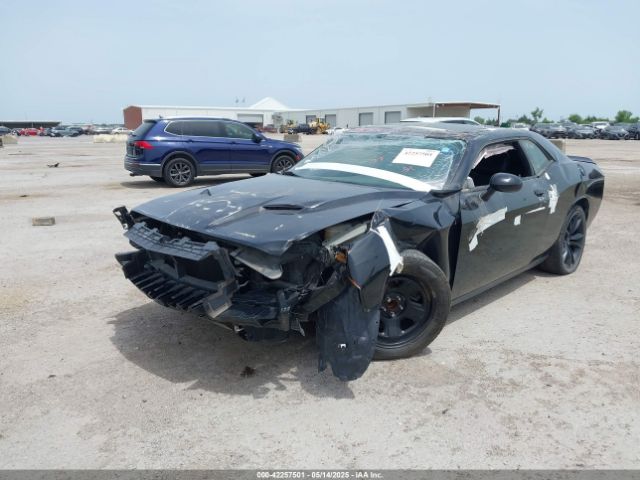 2C3CDZAG4JH171627 Dodge Challenger Sxt Plus