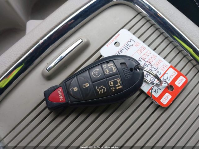 2C4RDGCG4JR282678 Dodge Grand Caravan Sxt