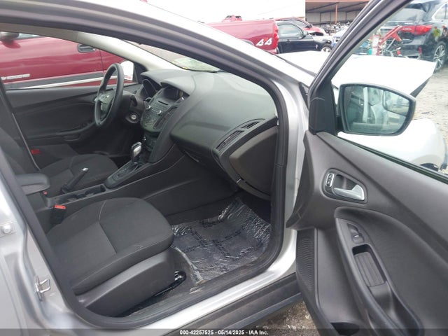 Ford FOCUS SE 2015 1FADP3F25FL371739 Image 5