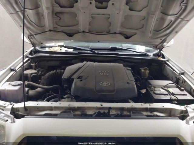 3TMJU4GN9EM172517 Toyota Tacoma Prerunner V6