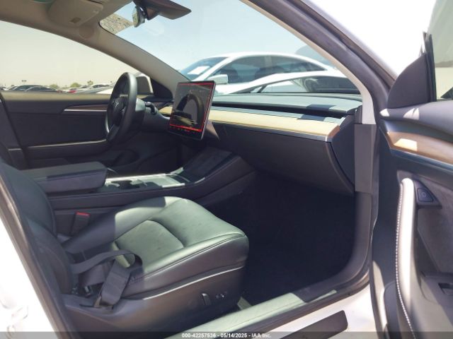 5YJ3E1EA3MF075594 Tesla Model 3 Standard Range Plus Rear-wheel Drive