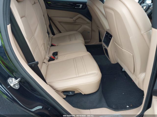 2022 PORSCHE CAYENNE WP1AA2AY3NDA00204 Photo 7
