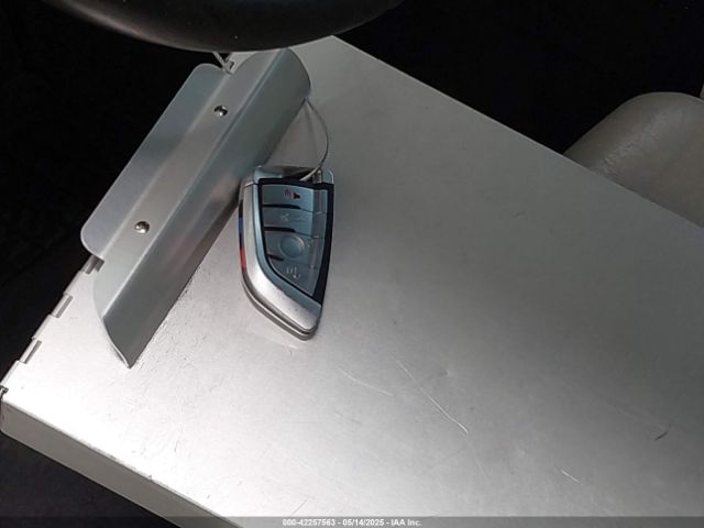 WBSFV9C57ED097794 BMW M5