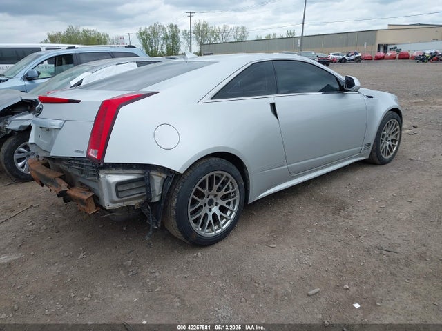 2011 CADILLAC CTS 1G6DL1ED7B0110141 Photo 3