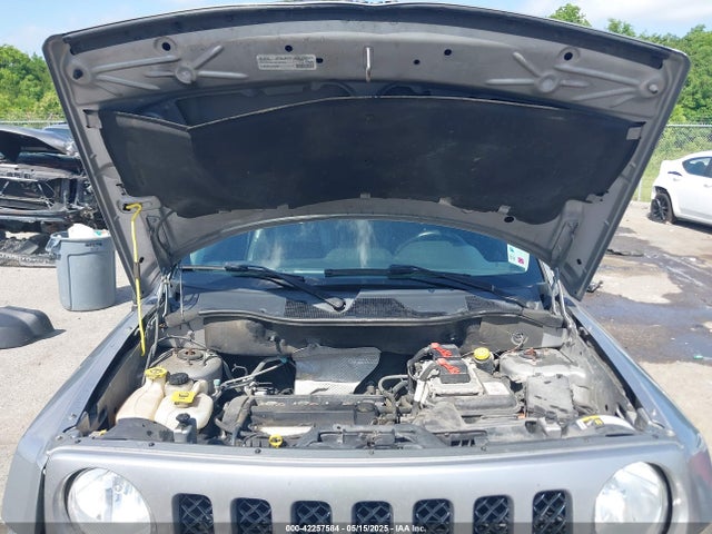 1C4NJPBA9GD602318 Jeep Patriot Sport Se