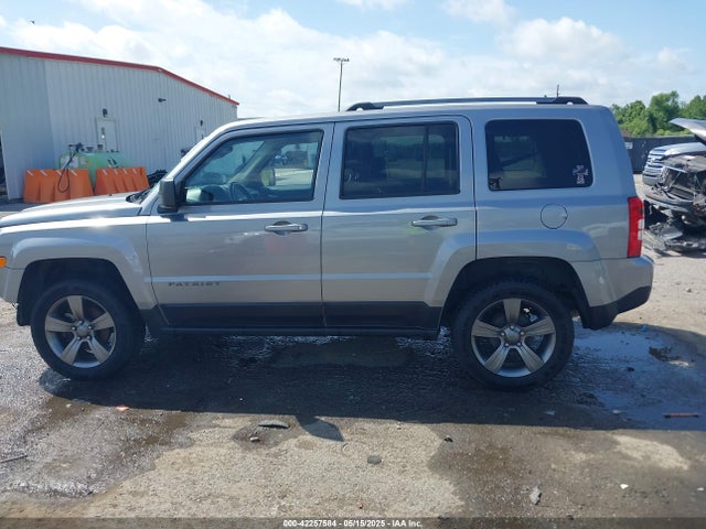 1C4NJPBA9GD602318 Jeep Patriot Sport Se