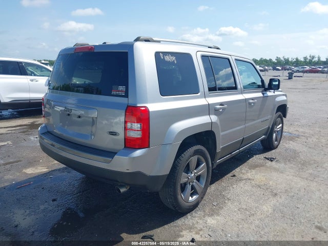 1C4NJPBA9GD602318 Jeep Patriot Sport Se