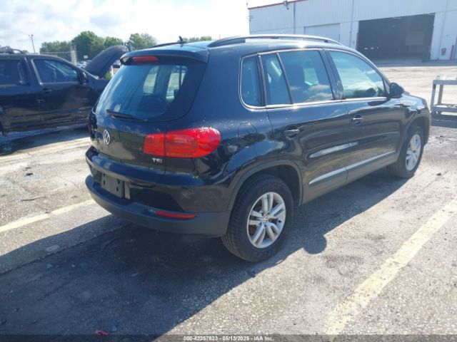 WVGAV7AX2GW032915 Volkswagen TIGUAN S