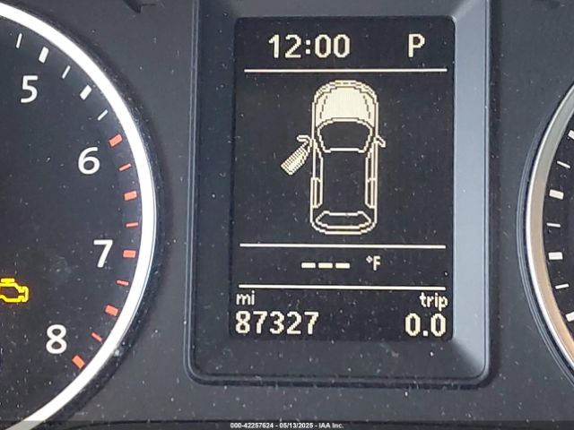 WVGAV7AXXHK026143 Volkswagen 2.0 tsi