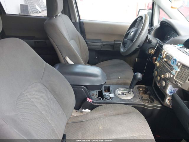 2004 MITSUBISHI ENDEAVOR 4A4MM21S54E043137 Photo 4