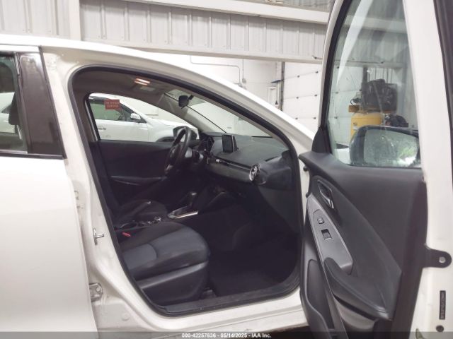 3MYDLBYV0JY329441 Toyota YARIS IA