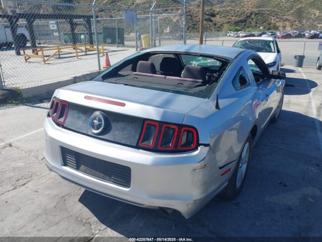 1ZVBP8AM9E5236092 Ford Mustang V6