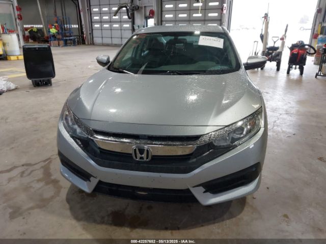 2HGFC2F50JH511982 Honda Civic Lx