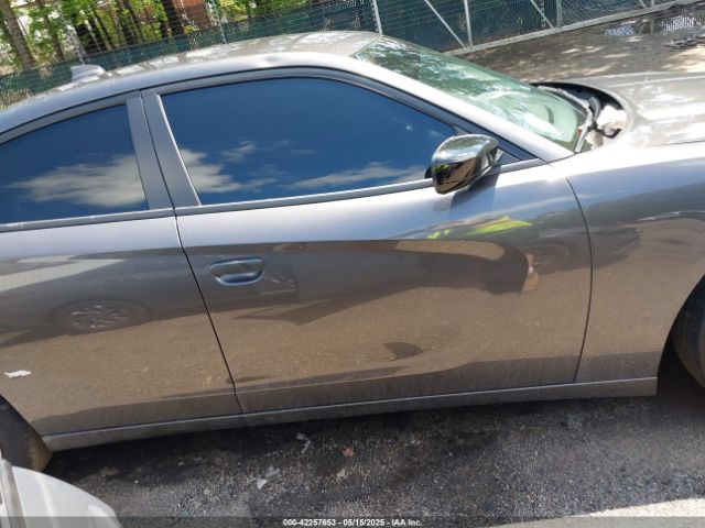 2C3CDXBGXPH530183 Dodge Charger Sxt