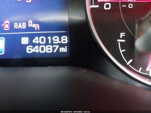 4S4WMAFD9K3413983 Subaru Ascent Premium