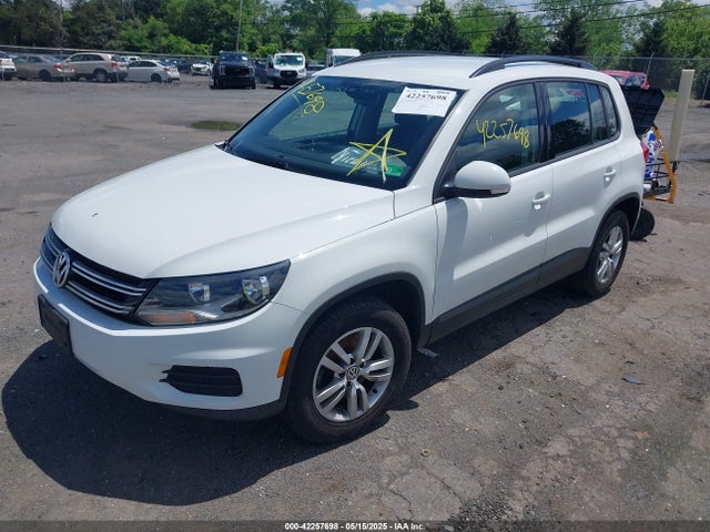 WVGBV7AX0GW574602 Volkswagen TIGUAN S