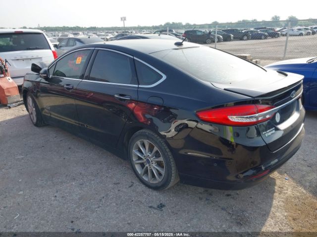 2017 FORD FUSION ENERGI 3FA6P0SU8HR238959 Photo 2