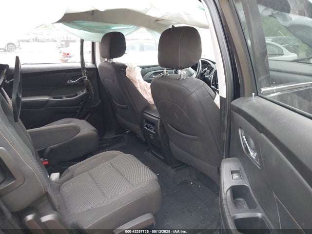1GNERGKW0MJ205864 Chevrolet Traverse Fwd Lt Cloth