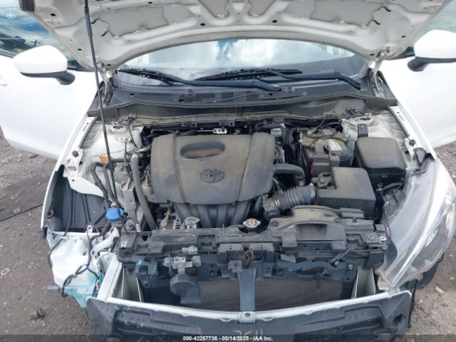 3MYDLBYV1KY524689 Toyota YARIS L