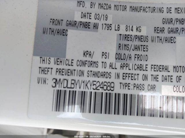 3MYDLBYV1KY524689 Toyota YARIS L