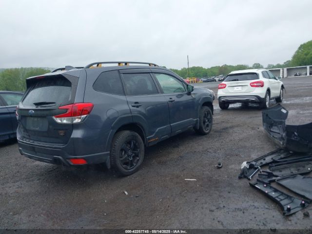2022 SUBARU FORESTER JF2SKAMC9NH405443 Photo 3