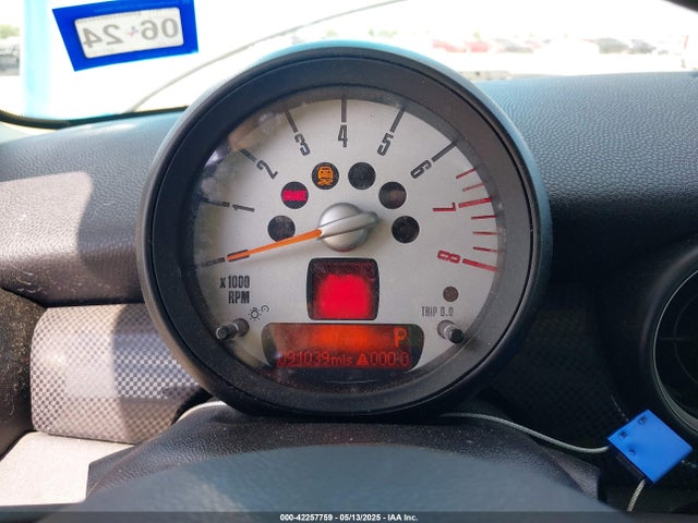 2011 MINI COOPER S WMWSV3C51BTY15017 Photo 6