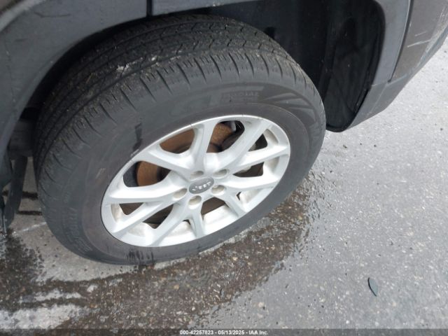 1C4PJLCB2GW259087 Jeep Cherokee Latitude