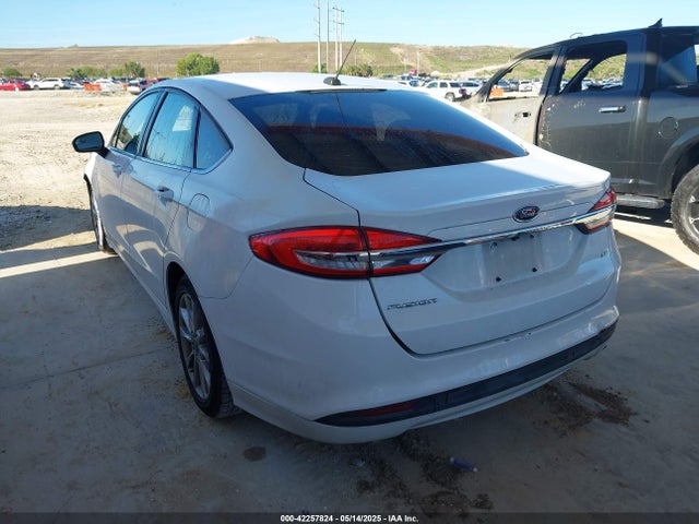 3FA6P0H78HR144856 Ford FUSION SE
